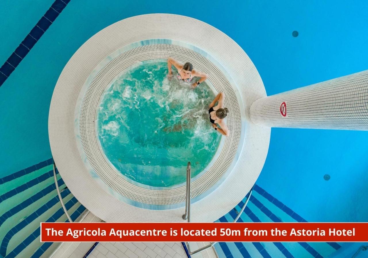 Hotel Astoria ياخيموف المظهر الخارجي الصورة