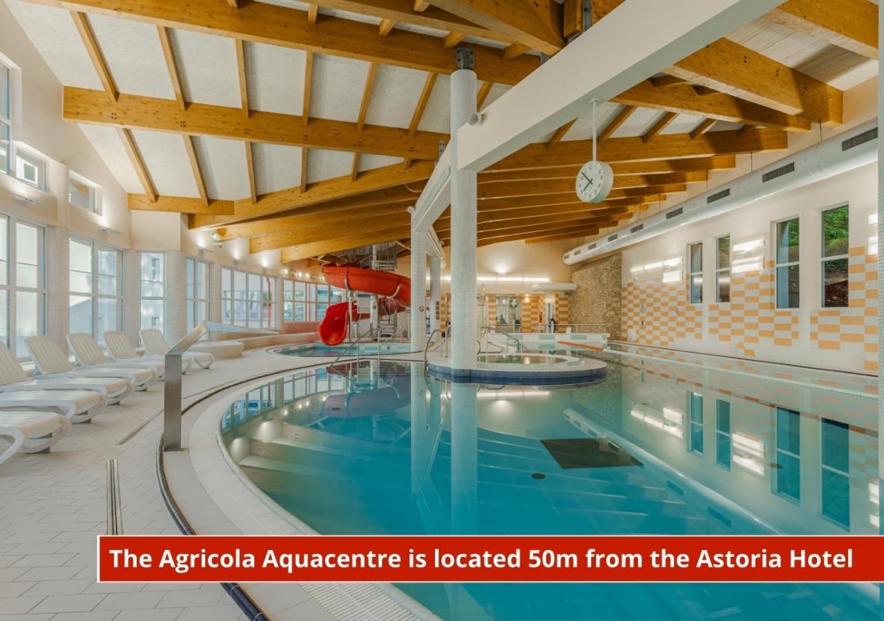 Hotel Astoria ياخيموف المظهر الخارجي الصورة