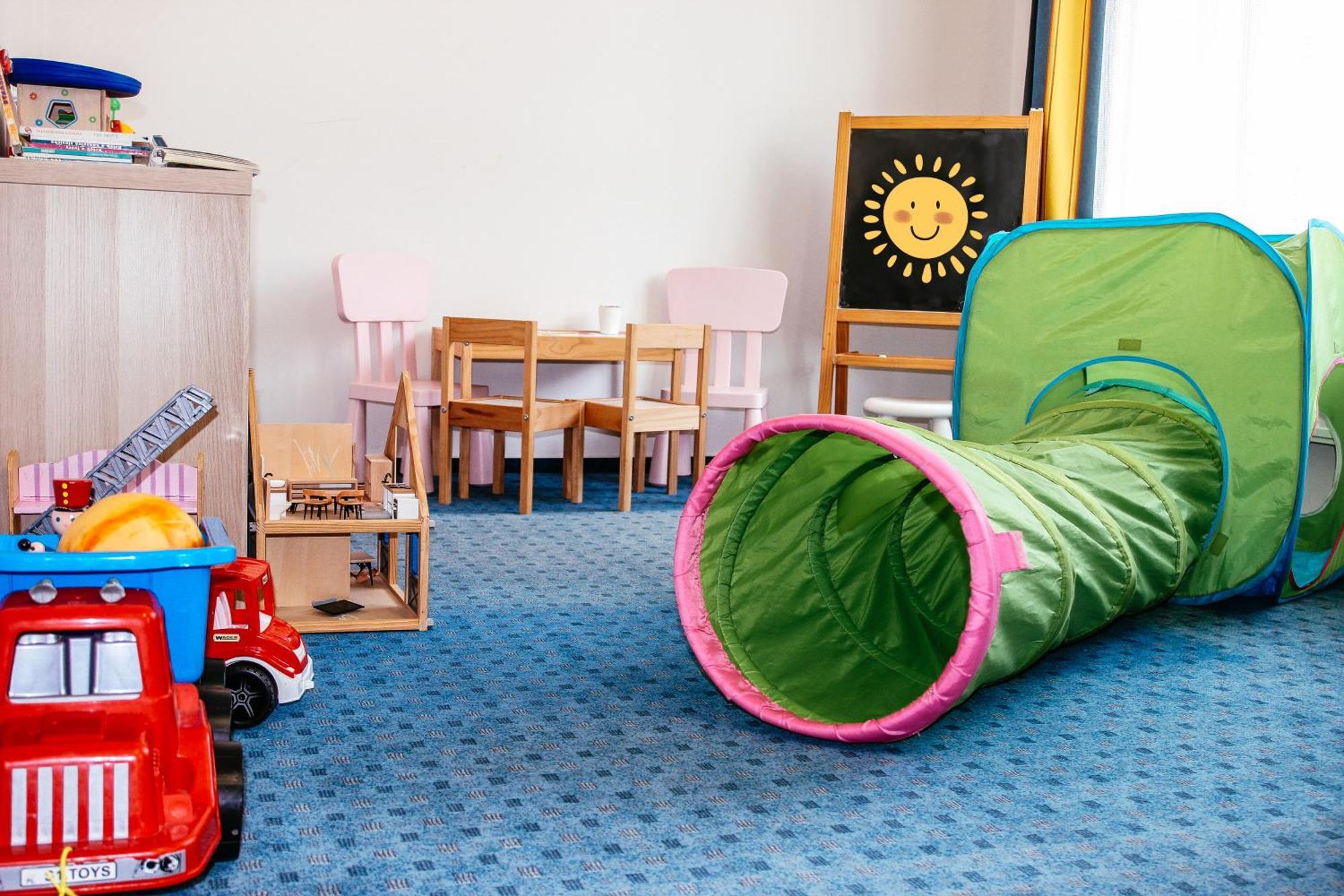 Hotel Astoria ياخيموف المظهر الخارجي الصورة