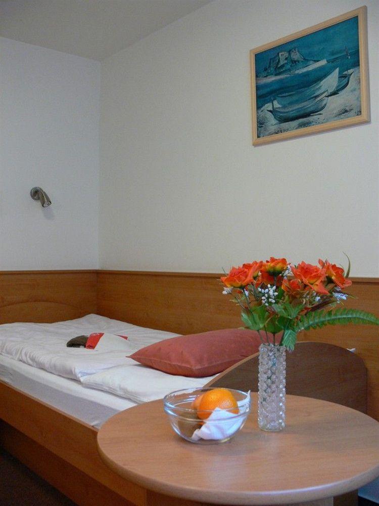 Hotel Astoria ياخيموف المظهر الخارجي الصورة